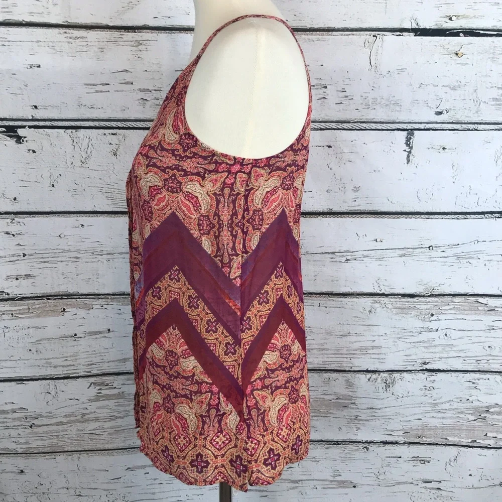 Sanctuary Border Print Shell Top - Picture 6 of 8